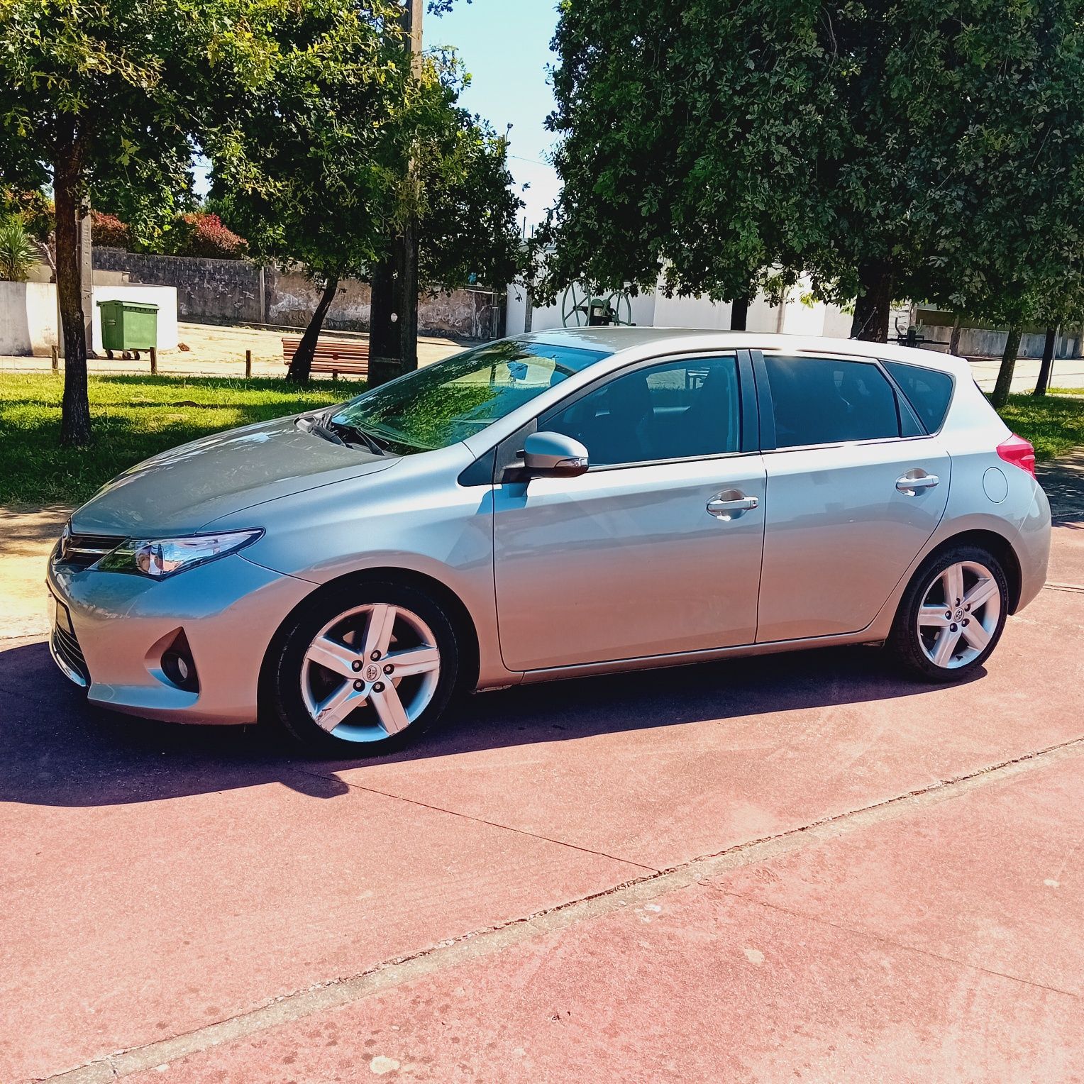 Toyota auris 1.4 d4d Nacional