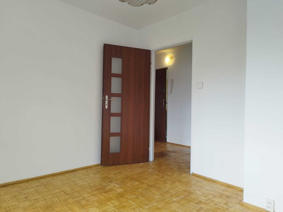 Sprzedam mieszkanie 48m2, 3 pokoje.
