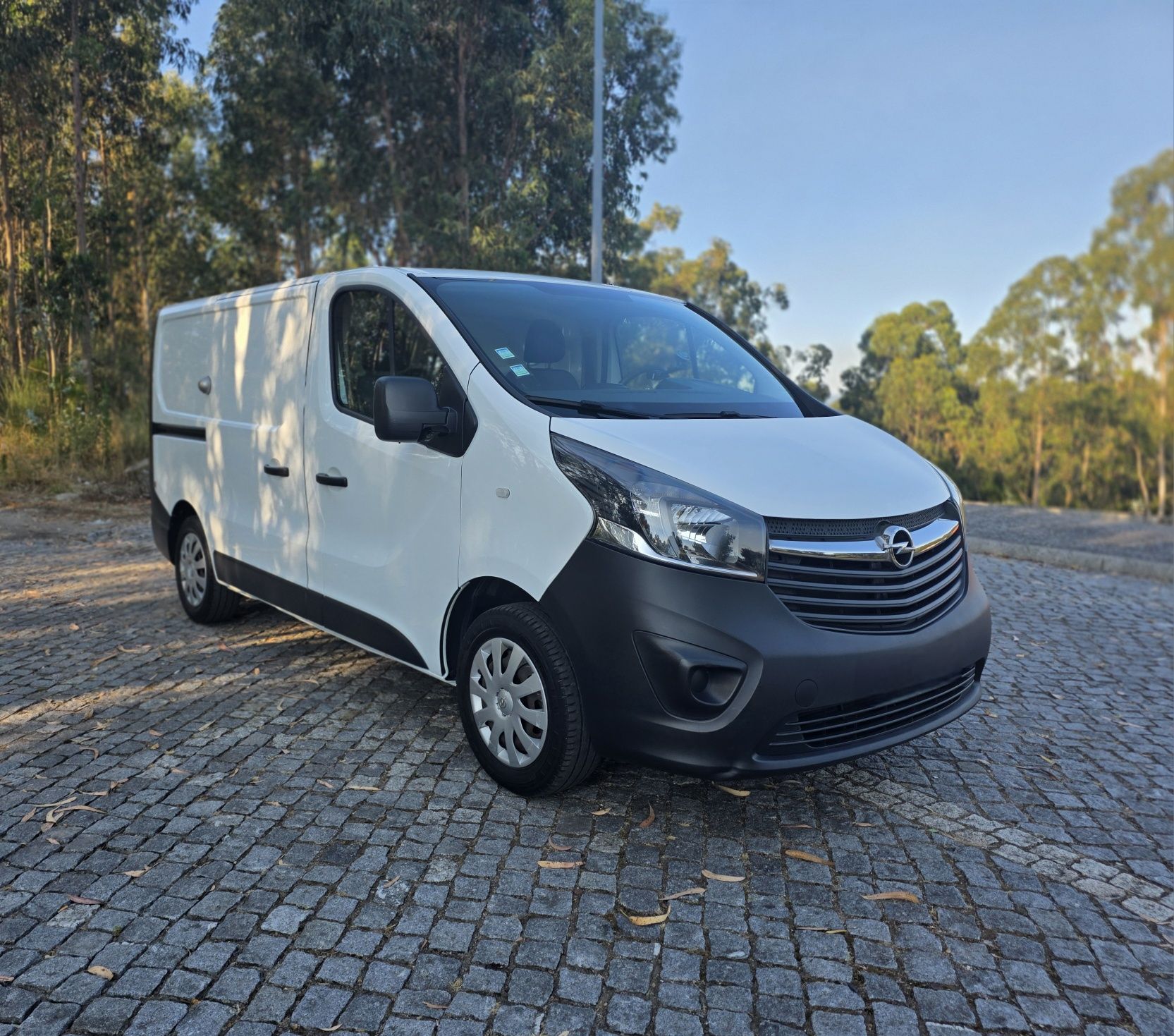 Opel vivaro 1.6 cdti 125cv 2018
