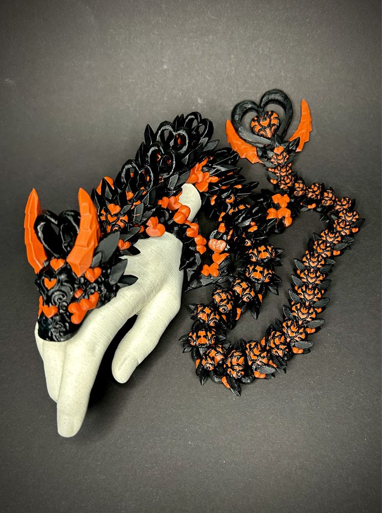 Przegubowy Walentynkowy smok czarne serce 69cm zabawka dragon