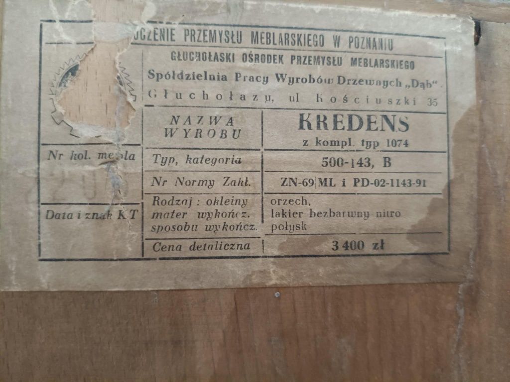 Kredens   z  PRL