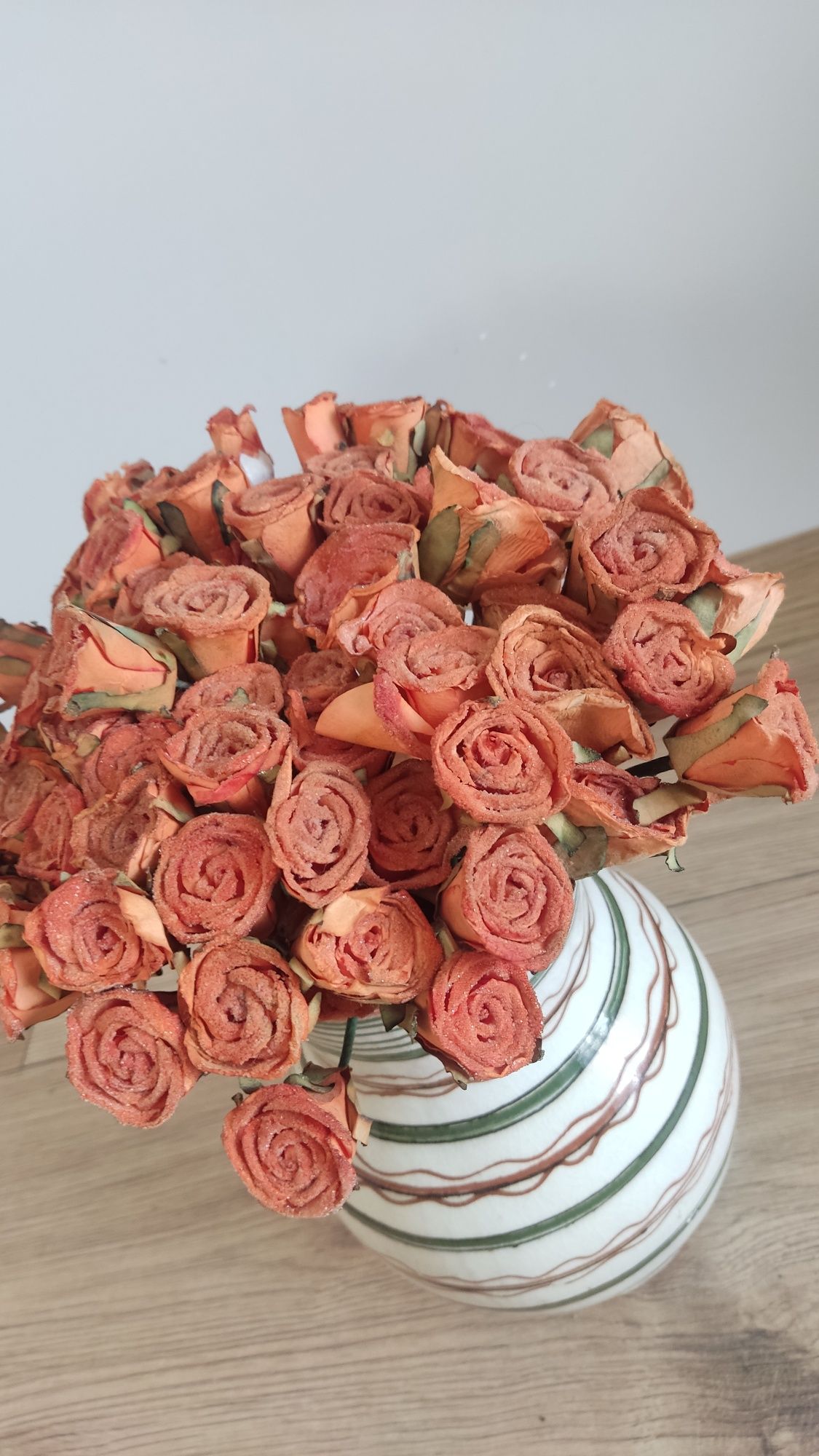 Róże papierowe kwiaty sztuczne kwiaty