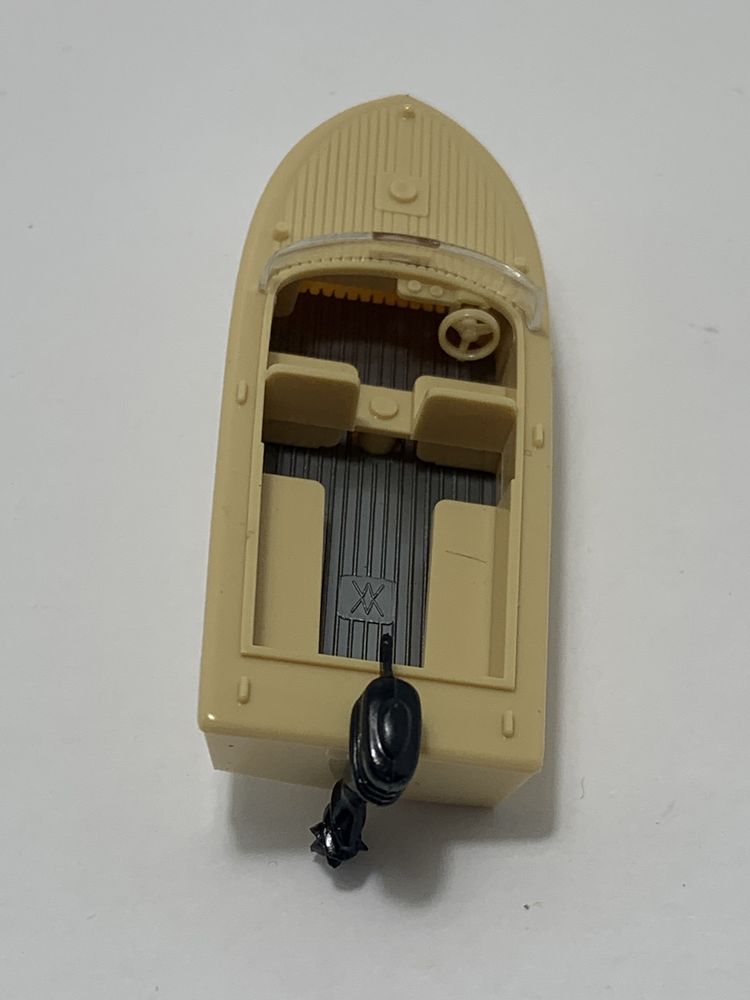 Barco a motor da Wiking escala 1/87