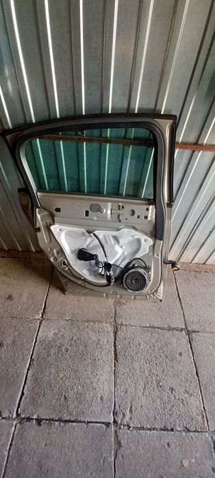 Drzwi citroen c5 x7 sedan tył