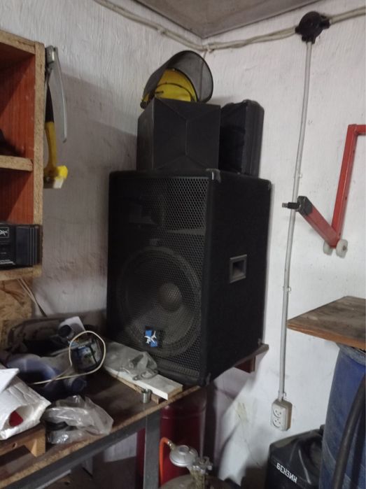 Колонки з підсилювачем 300w