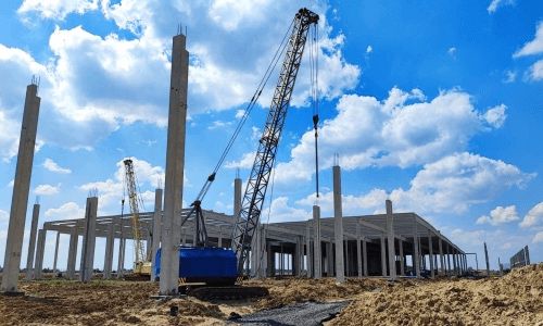 Будівництво будинків , котеджів та інших обєктів різної складності .