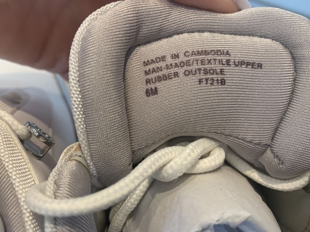 Buty Michael Kors M6(36,5/37) biało srebrne sneakersy. Nowe,oryginał