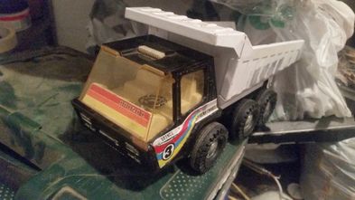 Carros de chapa, camioes e reboque