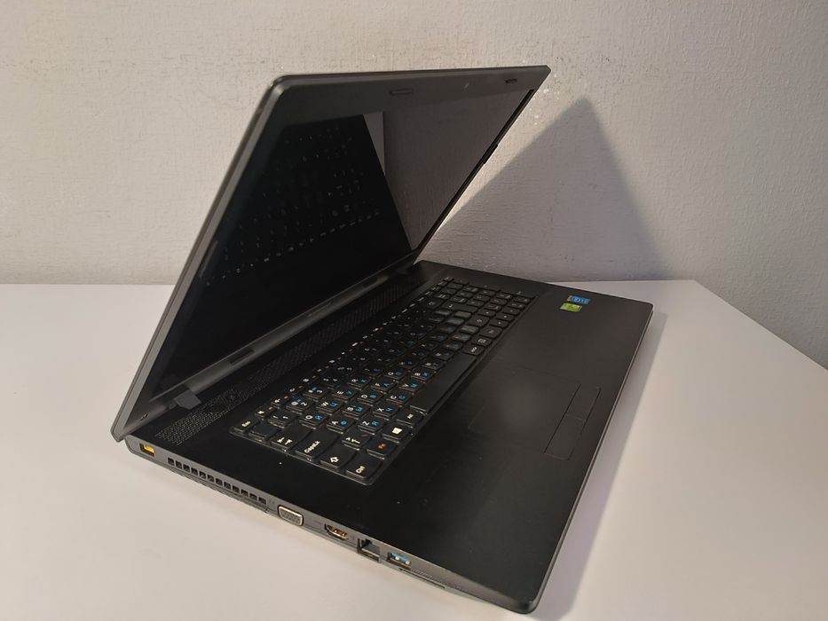 Акція!!!Компактний та надійний Dell/4 ядра/SSD/Батарея 5 год
