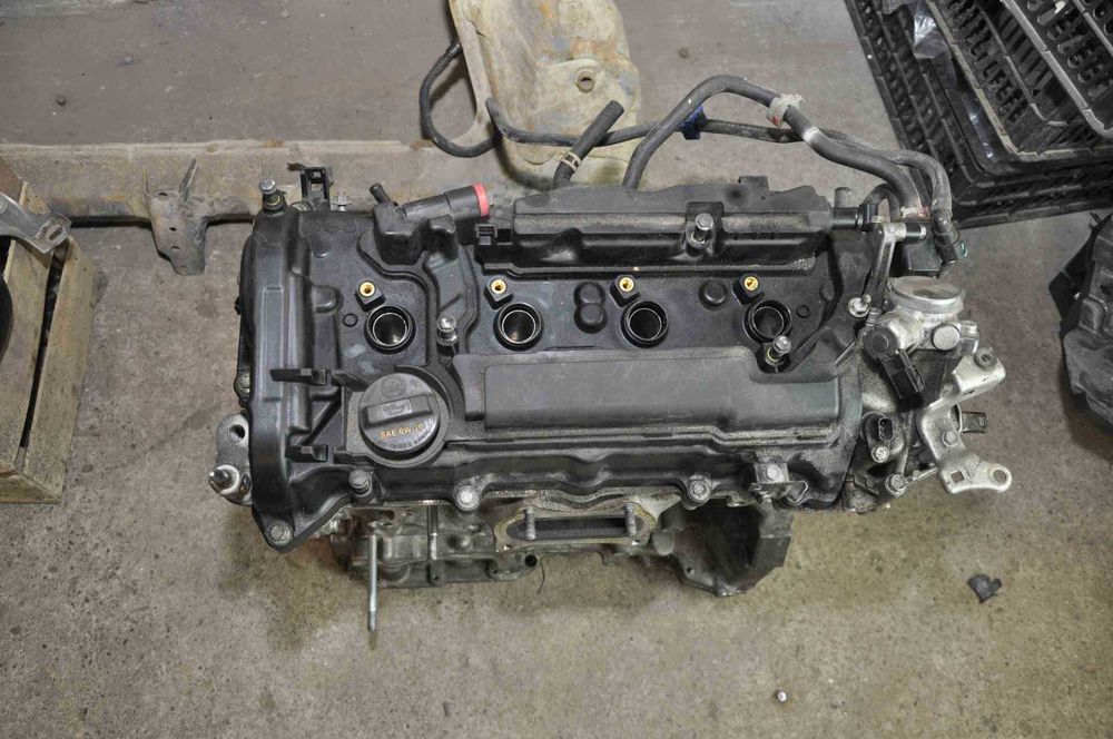 Двигун розкомплектований колінвал ГБЦ блок HONDA CR-V 5 K24V9