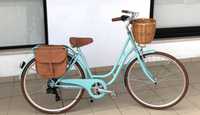 Bicicleta clássica tipo pasteleira