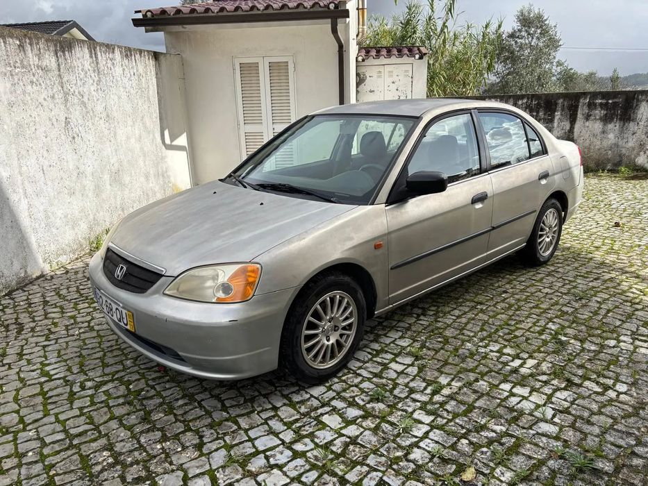Honda Civic 1.4i S