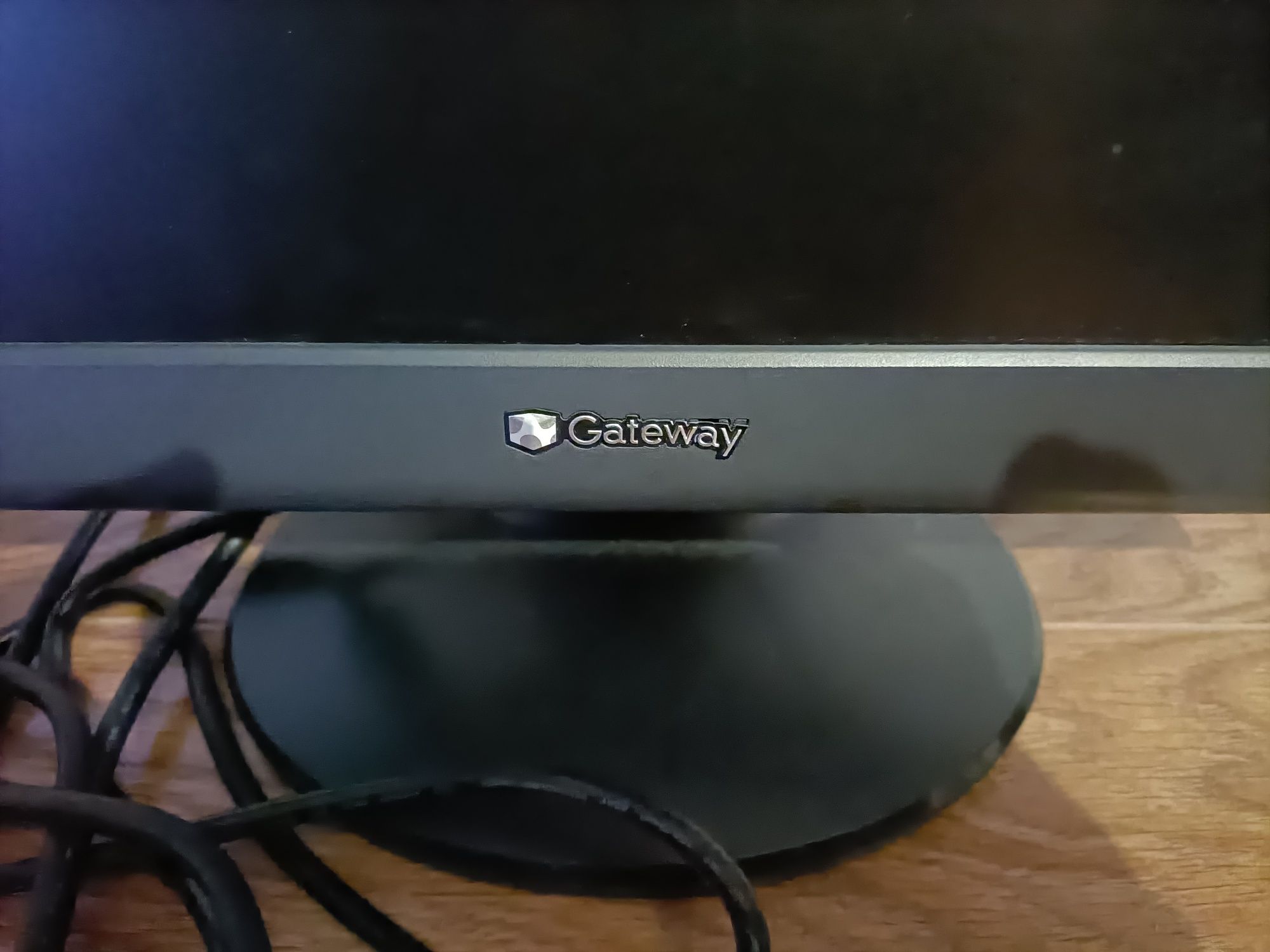 Monitor lcd gateway