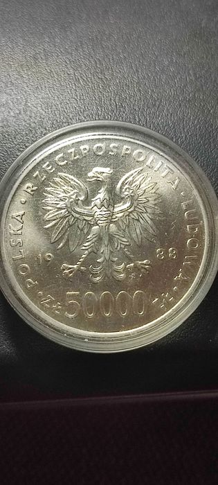 srebrna moneta kolekcjonerska 50000 zł Józef Piłsudski 1988 w kapclu