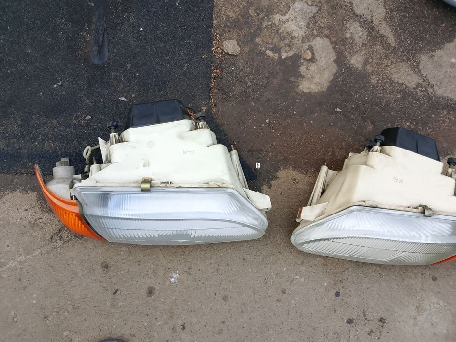 Фара передняя ВАЗ 2115