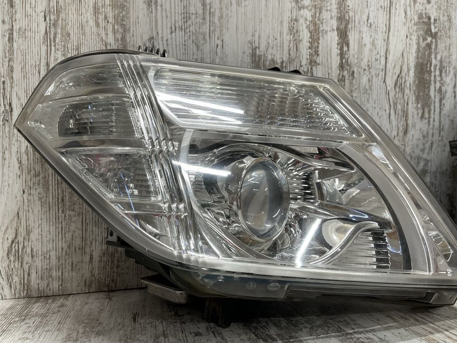 Фари Nissan Pathfinder R51 Рестайлінг Ксенон Лінза Фара Права Ліва