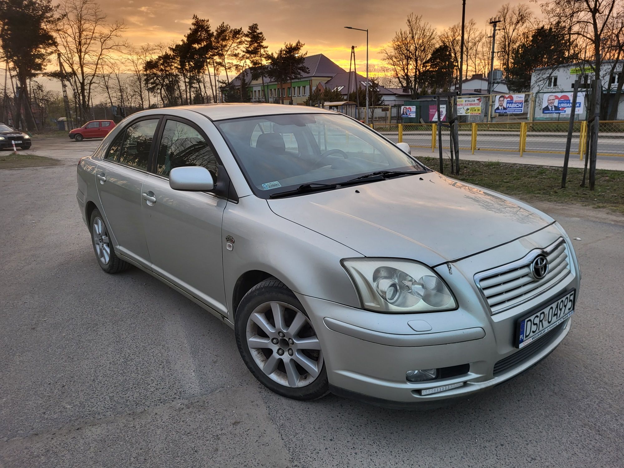 Toyota avensis t25 2.0D d4d Sprawna! Hak!