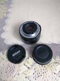 Об'єктив Nikon AF NIKKOR 50mm F/1.8D
