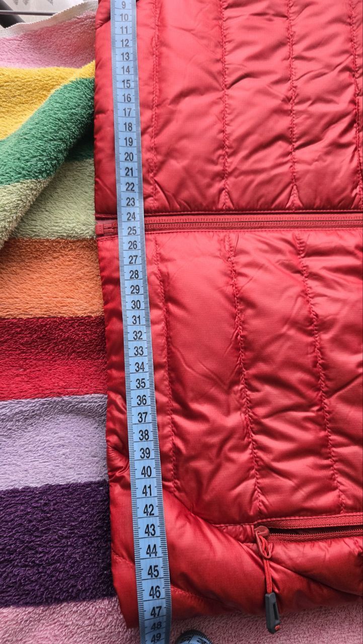 Пуховий желет Outdoor Research Helium 800+ Down