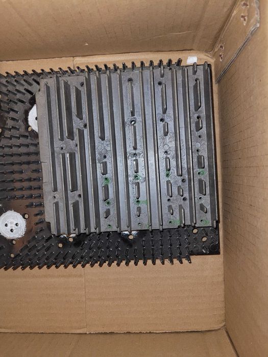 Радіатори охолодження алюмінієві для потужних транзисторів