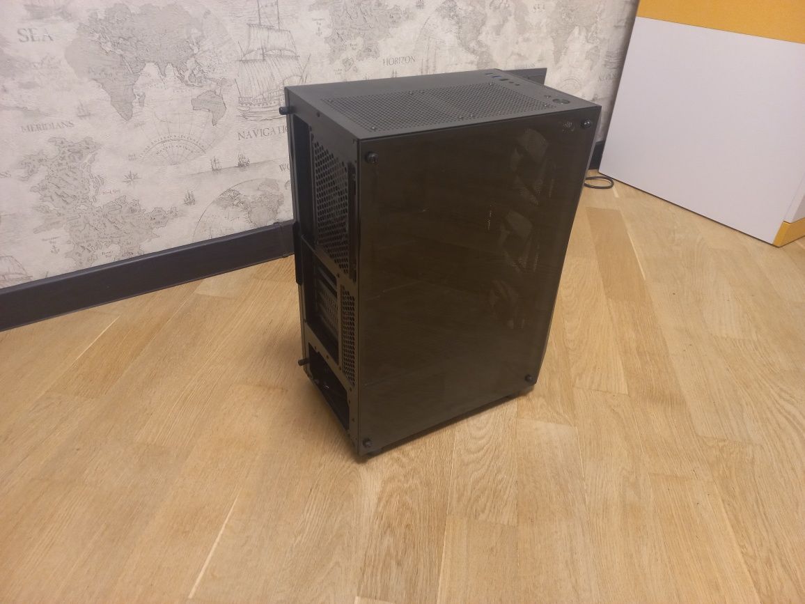 Корпус Aerocool falcon