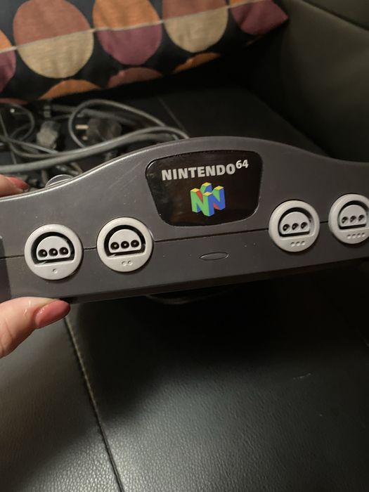 Vendo Nintendo 64