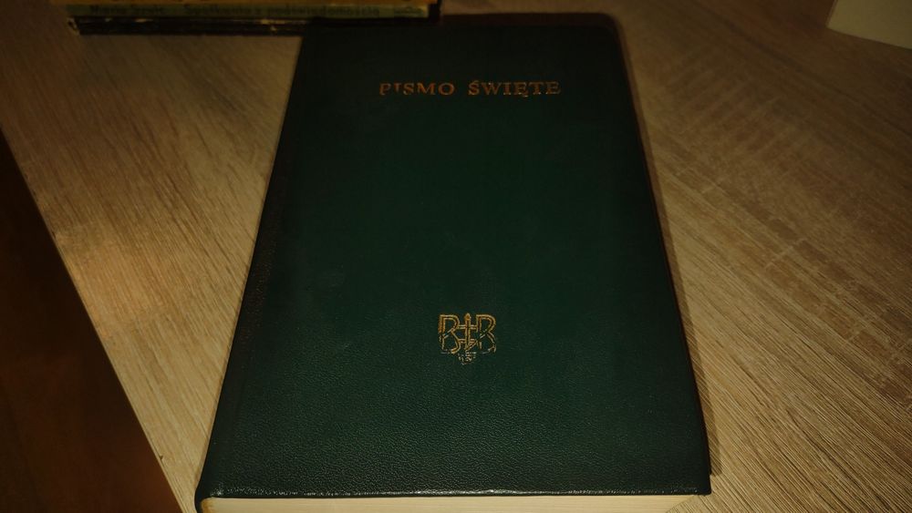 Biblia to jest Pismo Święte Starego i Nowego Testamentu Brytyjka 1975