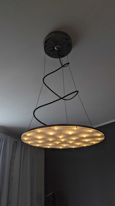 lampa sufitowa wisząca. LED