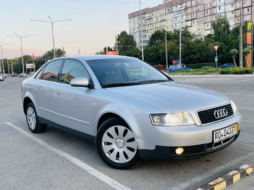 Продам ауди А4 2.5 дизель кватро
