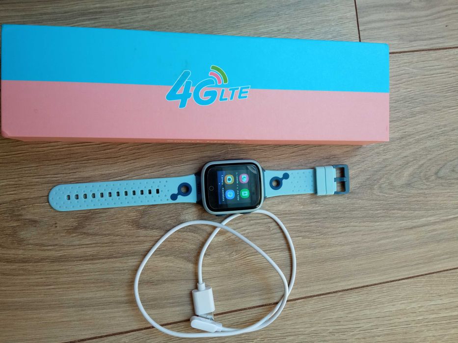 SMARTWATCH dla dziecka zegarek  SIM GPS SOS Wideo niebieski