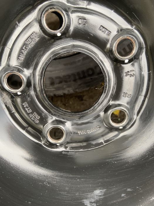 Продам комплект коліс R17  ,зима на авто гр. WAG