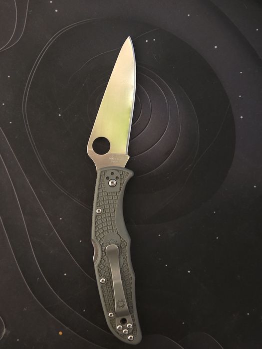 Spyderco Endura 4 Lightweight Grey