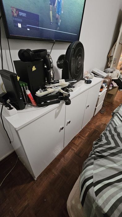 Aparador + movel de cabeceira IKEA