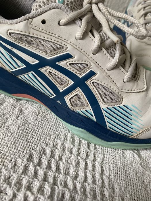 Кросівки Asics для тенісу і сквошу Gel-Game 8
