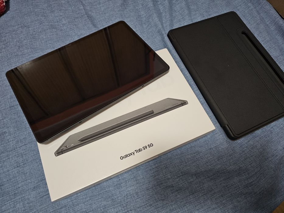 Samsung Galaxy Tab S9 - 12/256Gb - 5G - Como novo