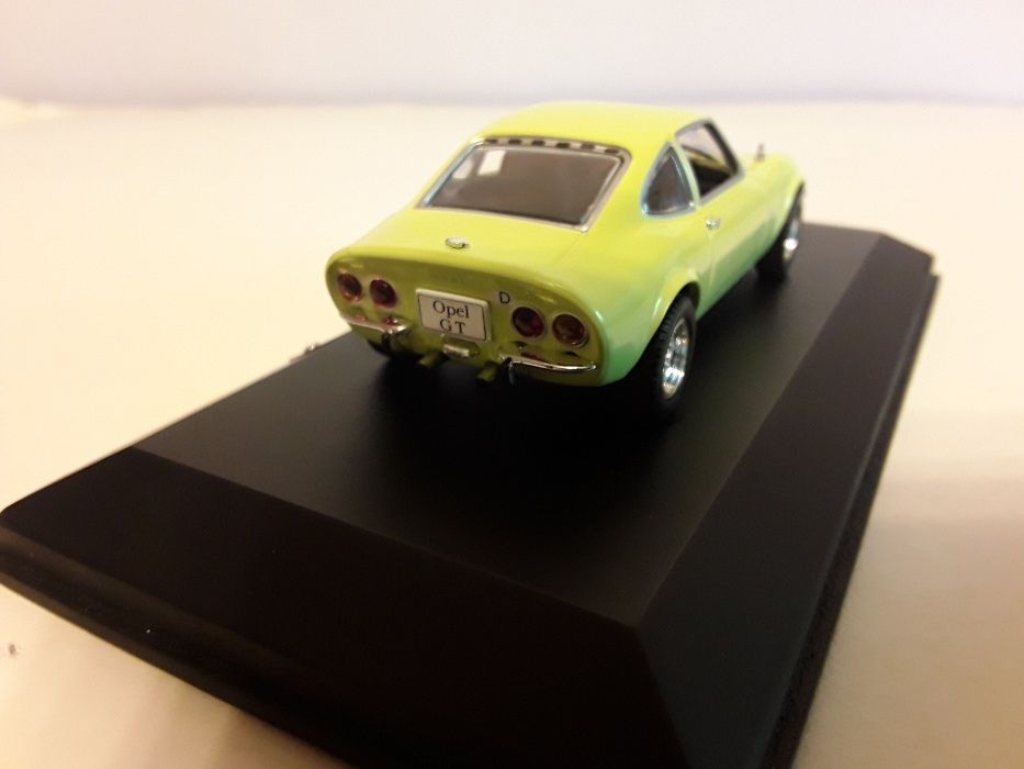 Модель автомобиля Opel GT 1969 1:43 (Atlas)