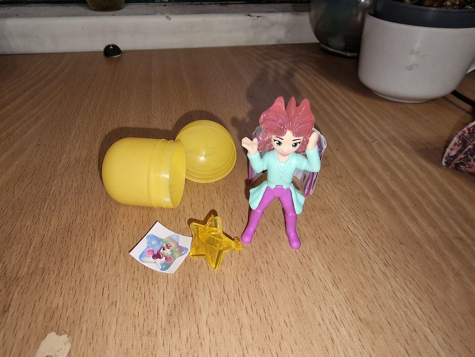 Кіндер дівчинка фея поні каблучка лялька кукла девочка Киндер принцеса