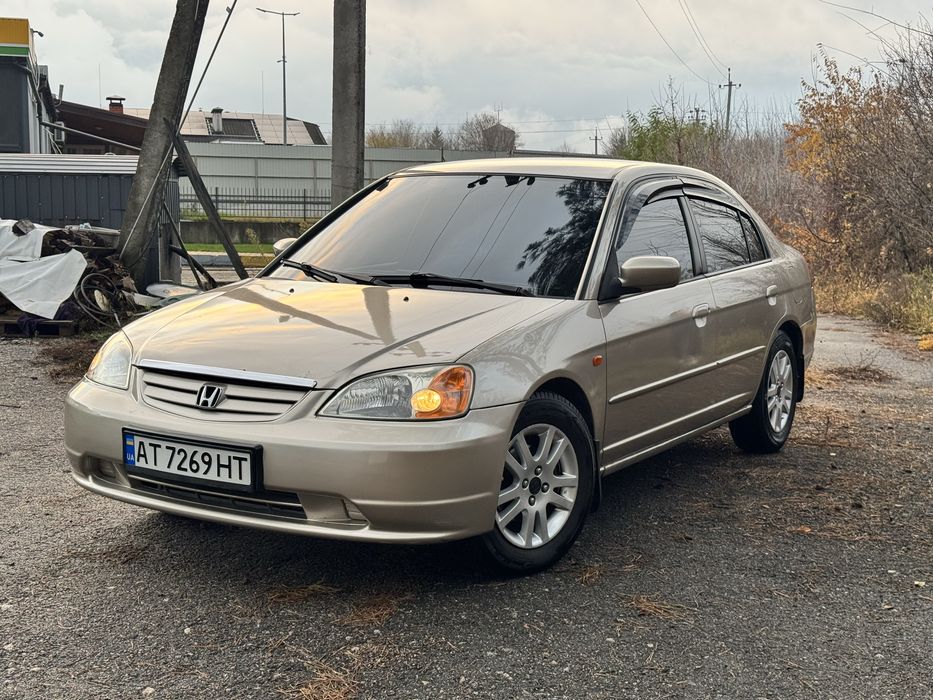 Honda civic 7 покоління