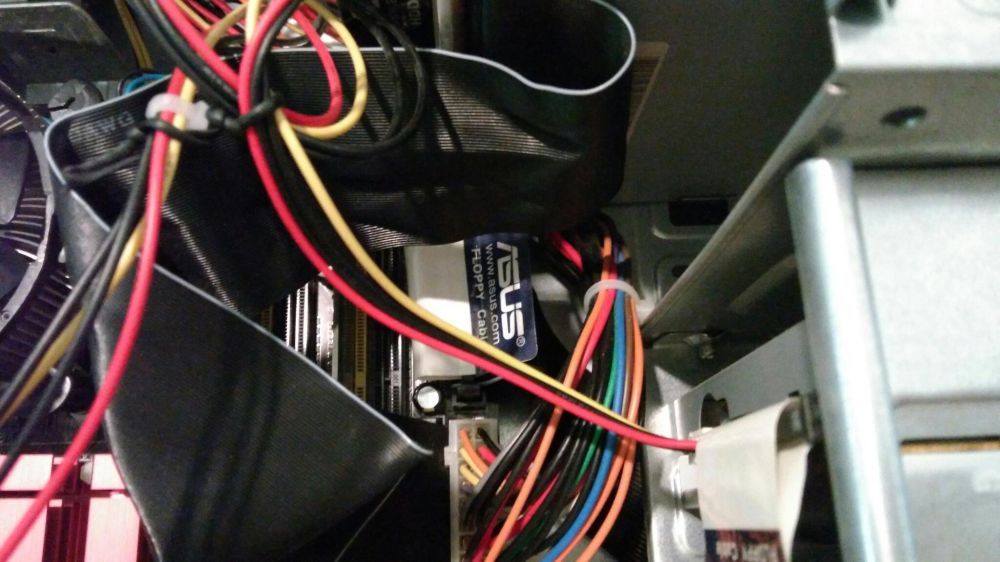 Computador fixo - Torre