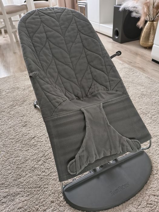 Sprzedam leżaczek BabyBjorn