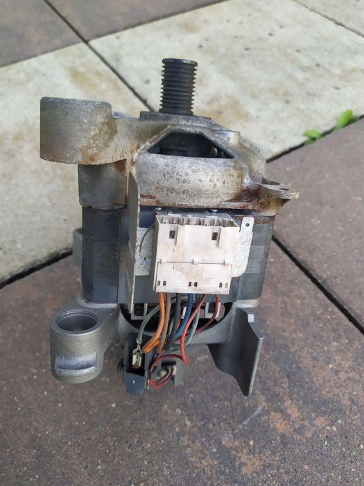 Silnik pralki Whirpool 7 kg AWO/C 71203S