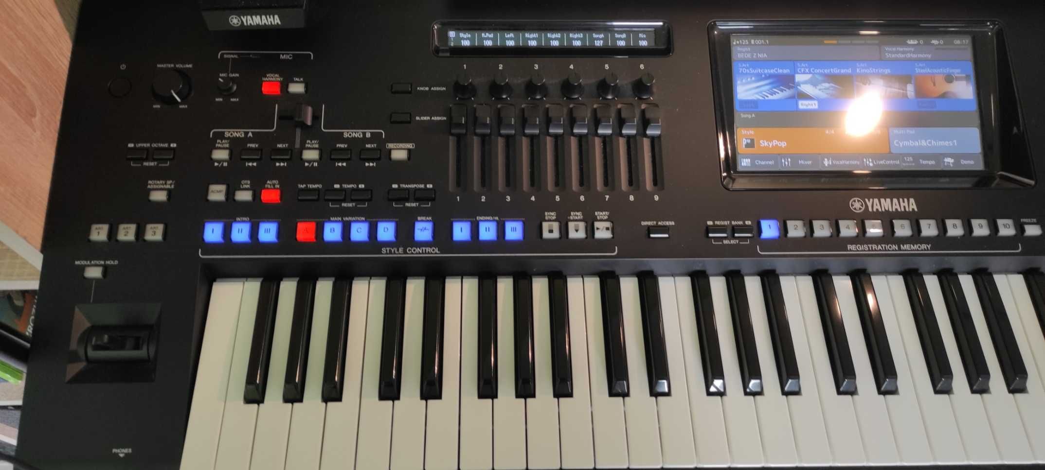 Sprzedam Yamaha Genos