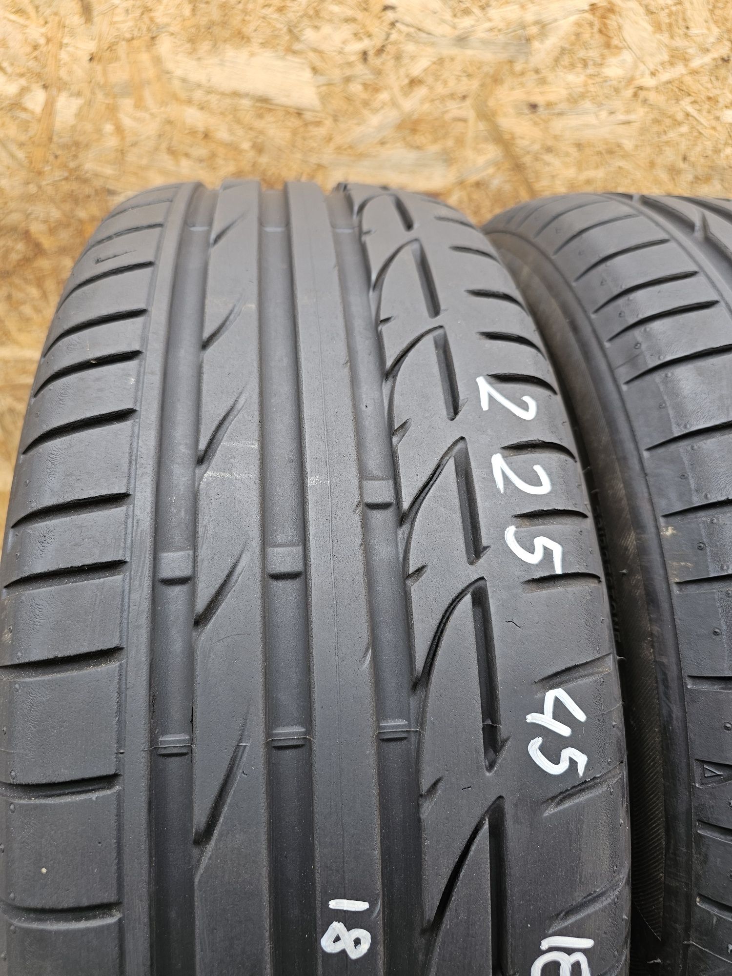 BDB Stan!!  7mm  225/45 r18 Bridgestone Potenza S001. RUN FLAT