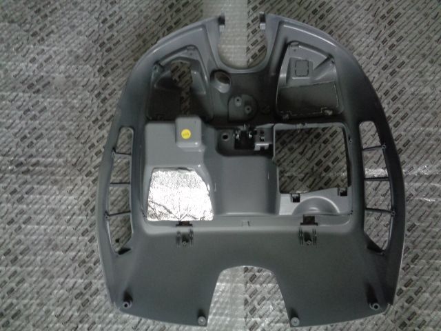 Kokpit Schowek Vespa Gts HPE ABS 2019r. kolor Grey
