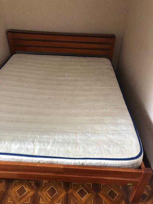 Двоспальне ліжко Ланелеві дошки. Ортопедичний матрац