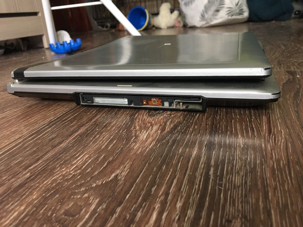 Laptop Asus Z92R - uszkodzony