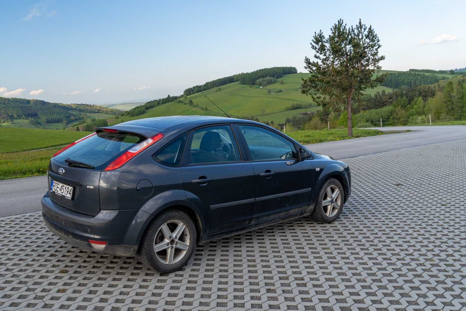 Ford Focus mk2 r. 2006 Diesel + opony