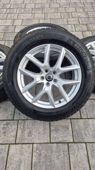 Alufelgi Volvo 5x108 xc60 18cali koła opony ZIMOWE Michelin 235/60 R18