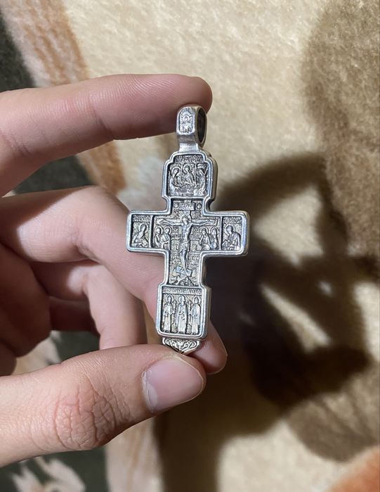 Продам срібний хрестик