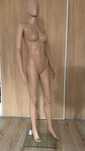 Mannequin uma pé